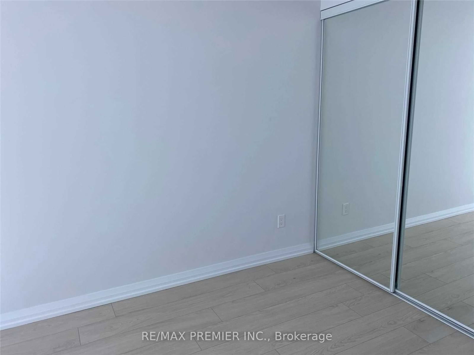 7895 Jane St, unit PH 18 for rent - image #6