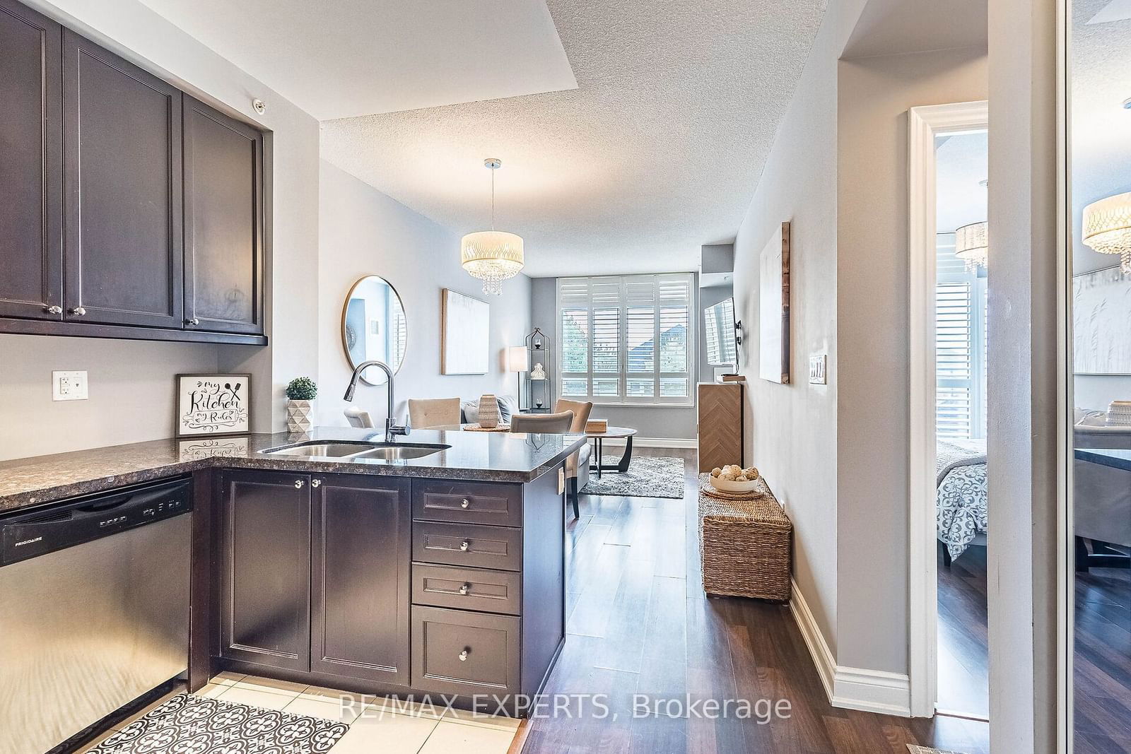 2396 Major Mackenzie Dr, unit 207 for sale - image #11