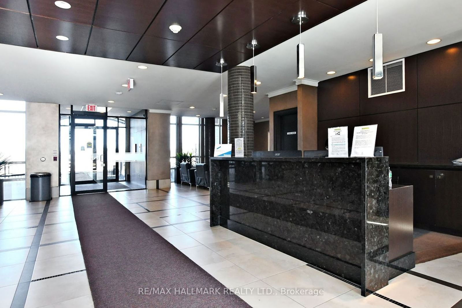 151 Upper Duke Cres, unit 203 for sale - image #8