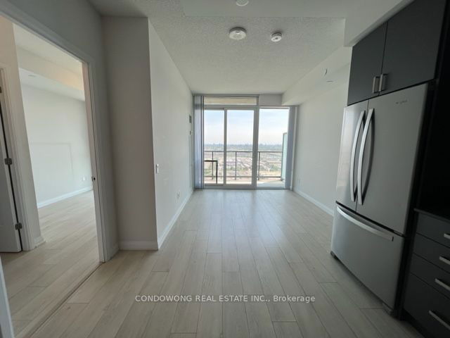 7895 Jane St, unit 2817 for rent - image #1