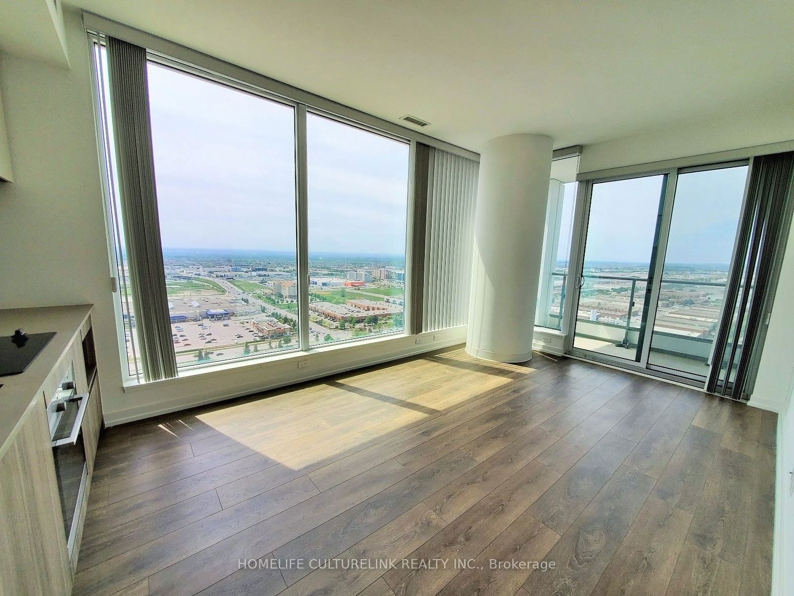 5 Buttermill Ave, unit 2710 for rent - image #2