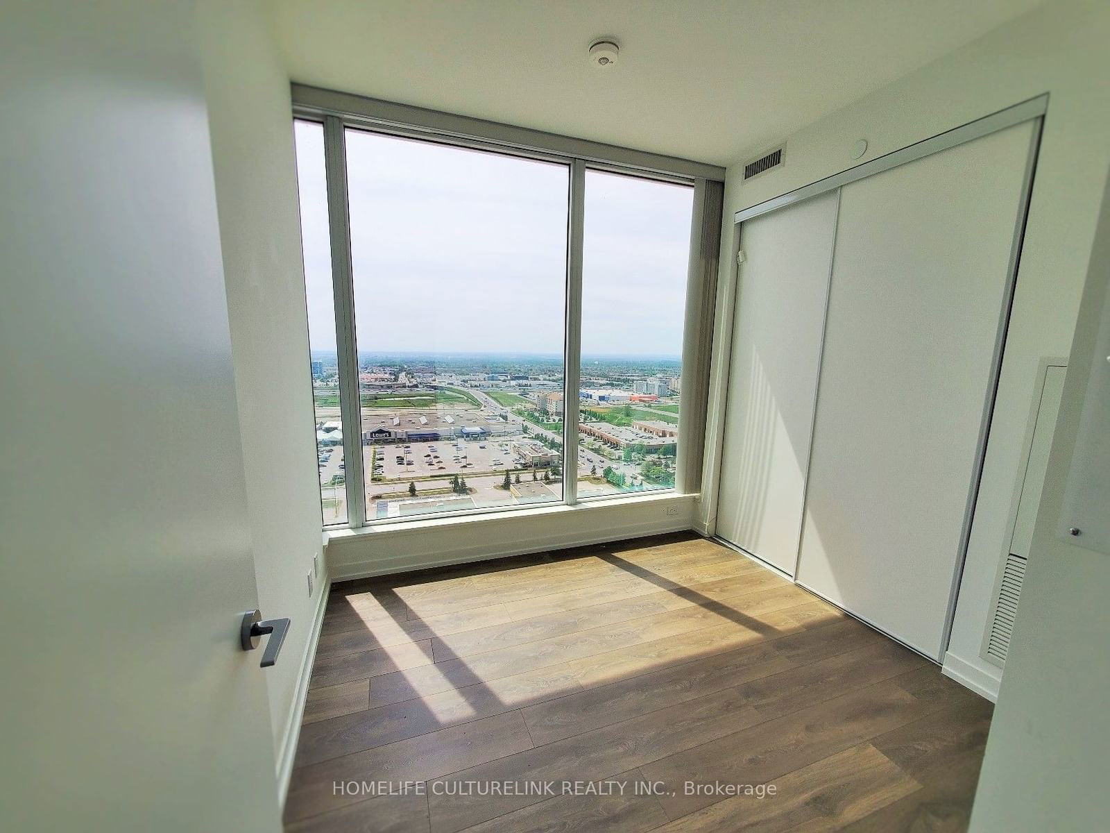 5 Buttermill Ave, unit 2710 for rent - image #9