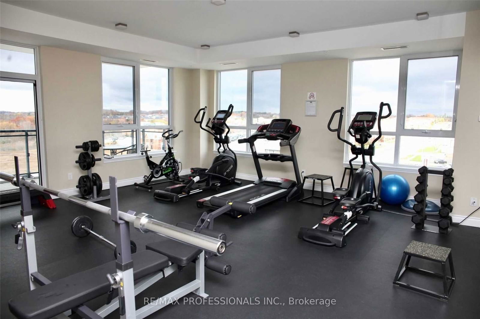 11611 Yonge St, unit PH11 for rent - image #18