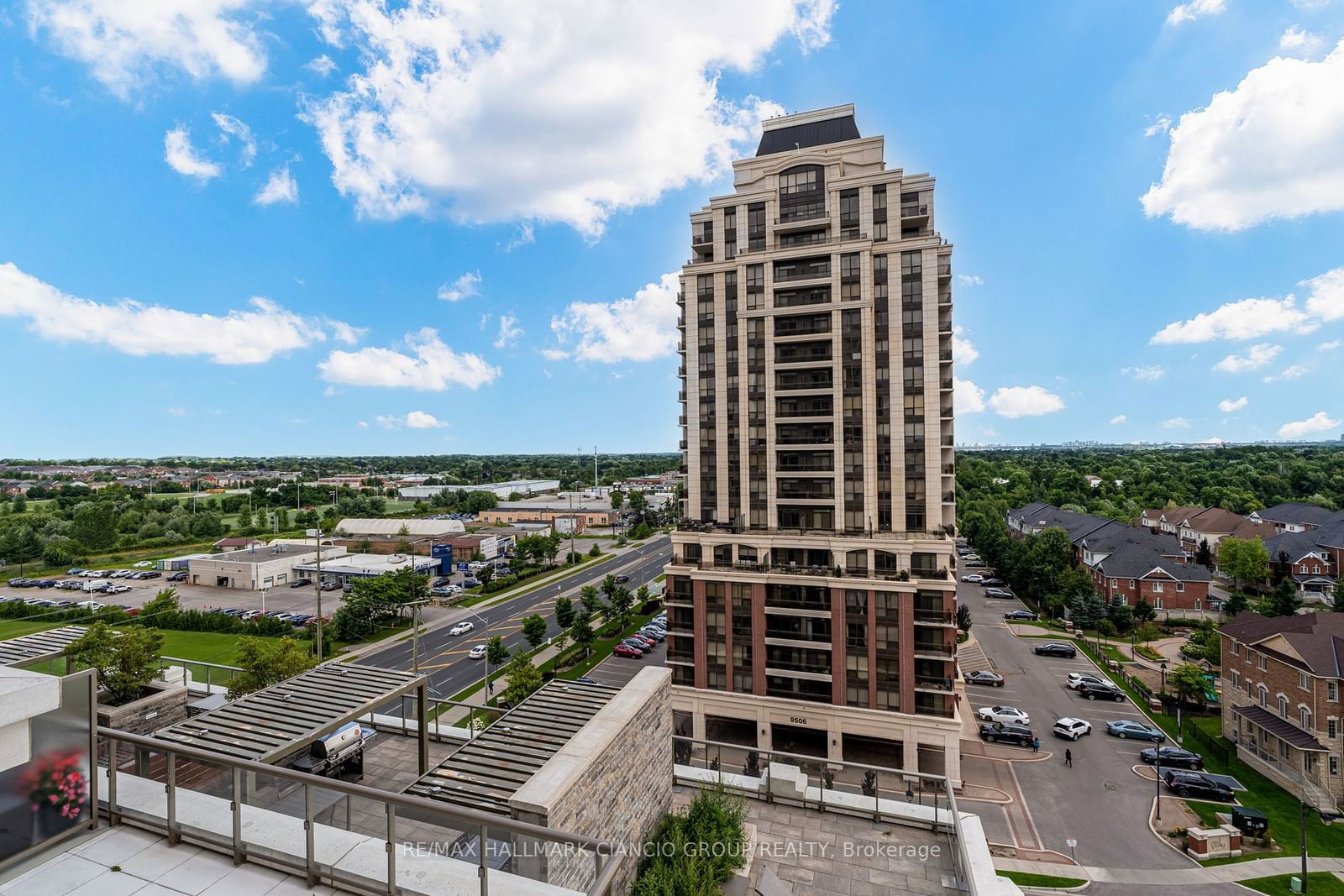 9560 Markham Rd, unit 1012 for sale - image #18