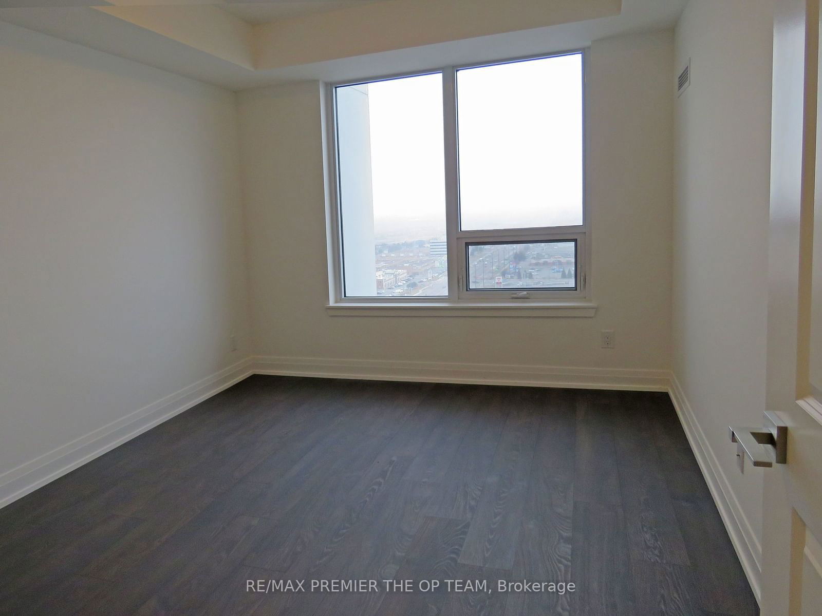 3700 HIGHWAY 7, unit 2006 for rent - image #6