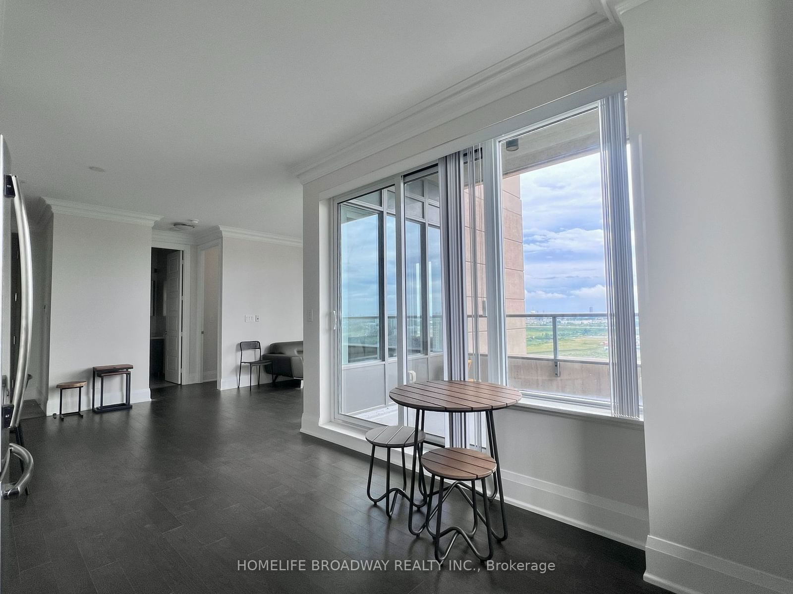 18 Uptown Dr, unit RG07 for sale - image #10