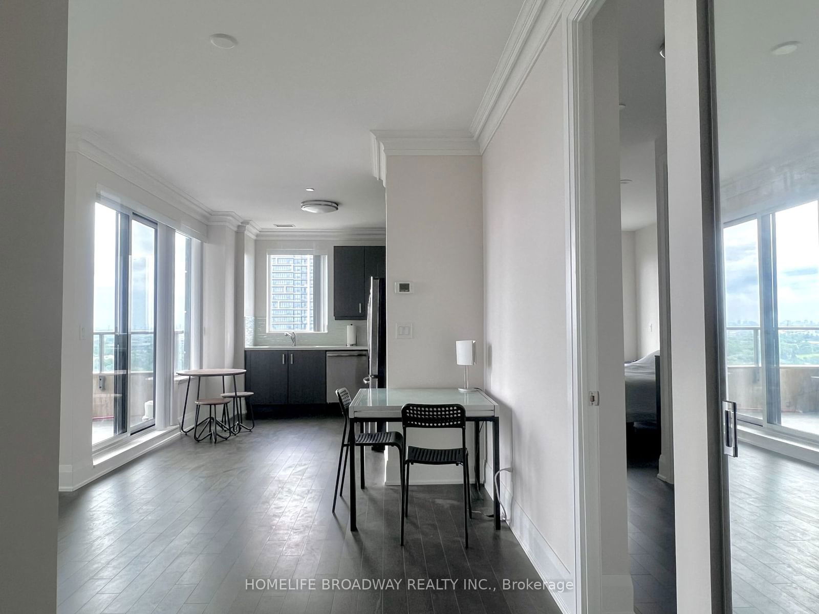 18 Uptown Dr, unit RG07 for sale - image #6