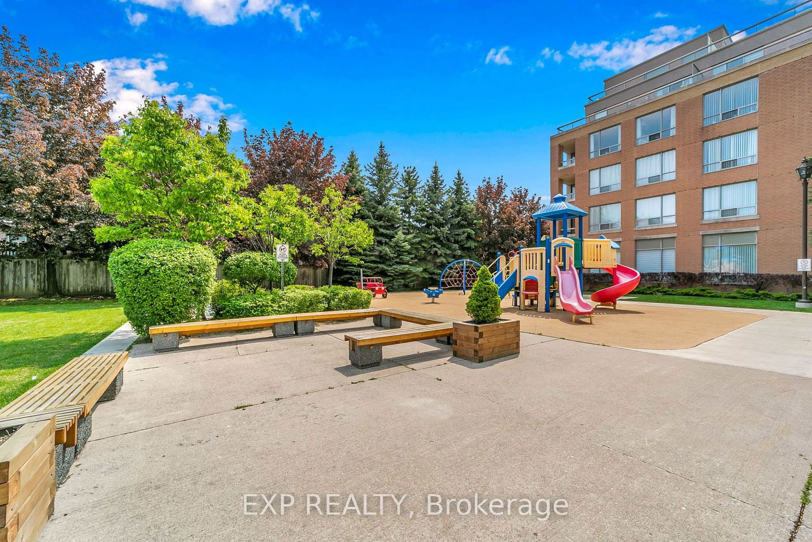 29 Northern Heights Dr, unit 615 for sale - image #6