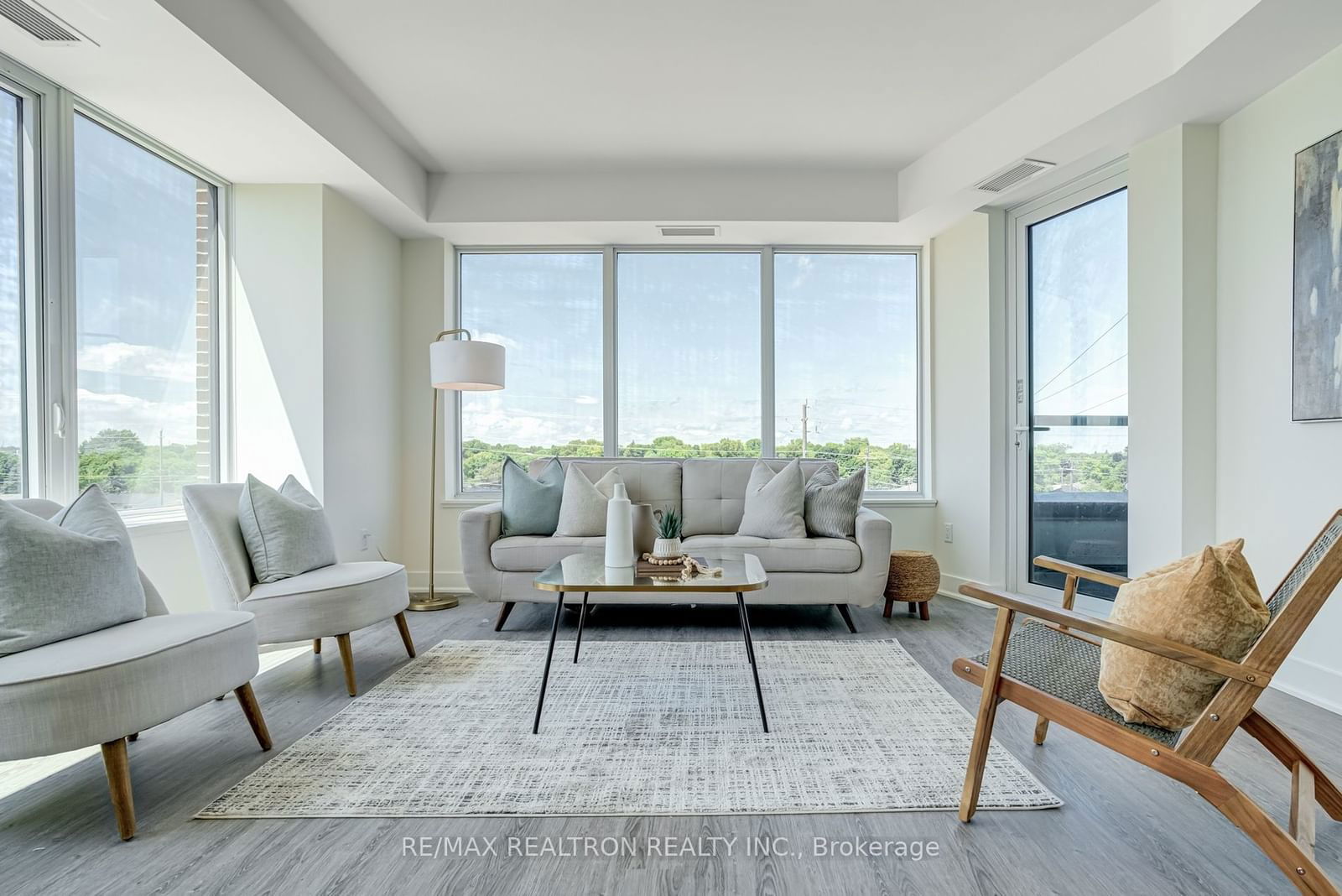 185 Deerfield Rd, unit 411 for sale - image #28