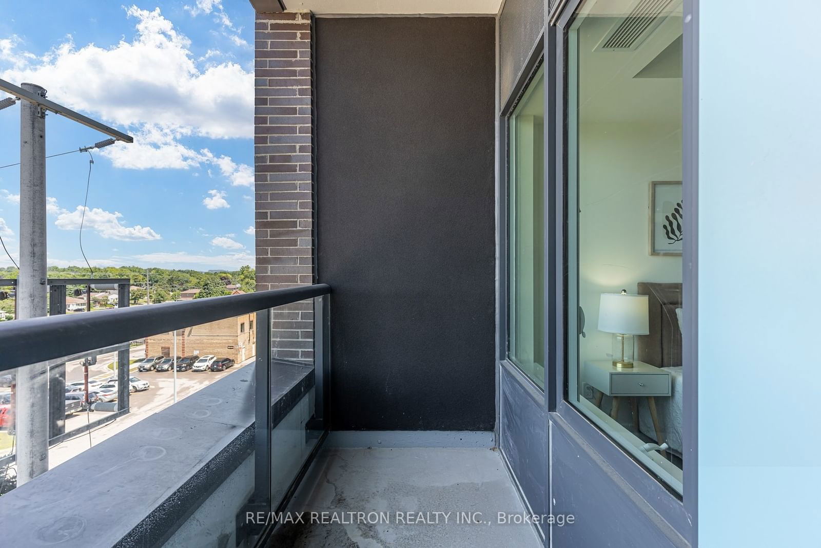 185 Deerfield Rd, unit 411 for sale - image #8