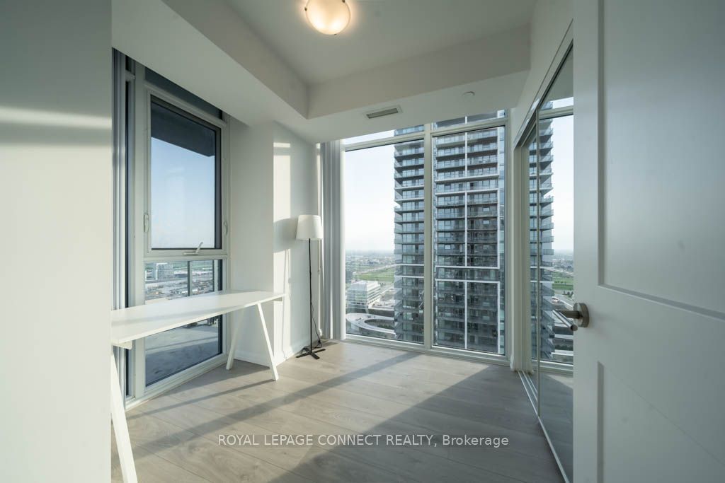 7895 Jane St, unit 3406 for sale - image #8