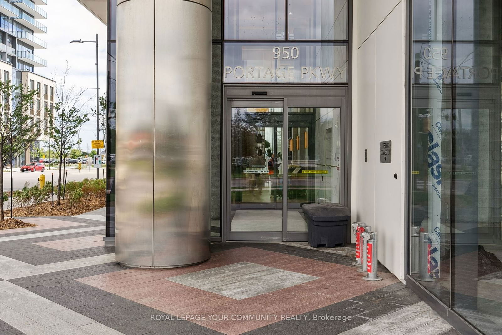 950 Portage Pkwy, unit 512 for sale - image #2