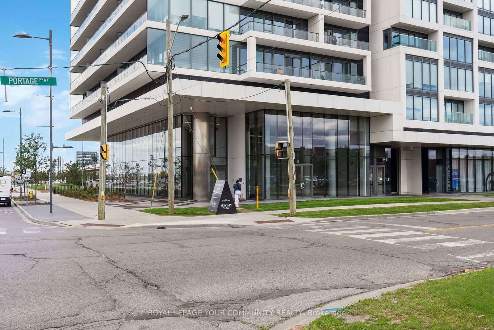 950 Portage Pkwy, unit 512 for sale - image #4