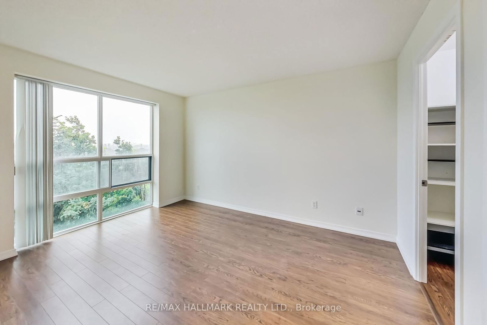 3 Ellesmere St, unit 526 for sale - image #15