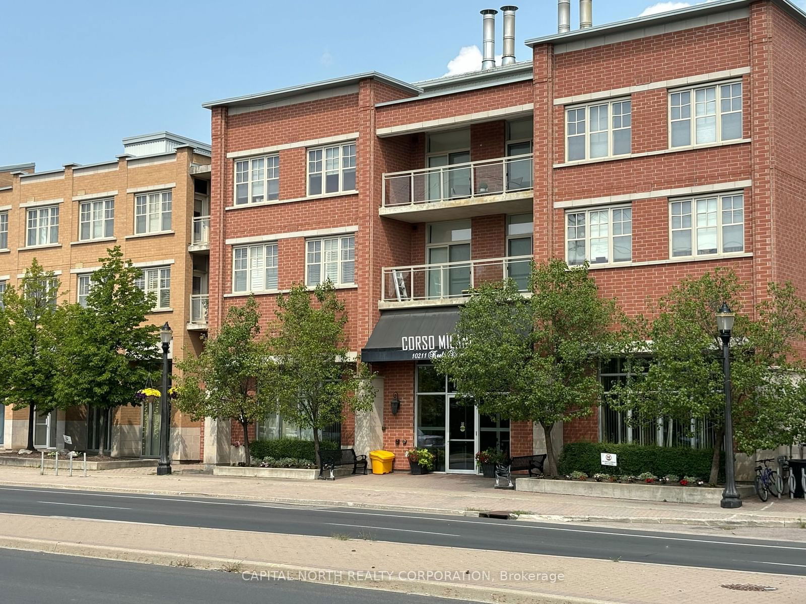 10211 Keele St, unit 217 for sale