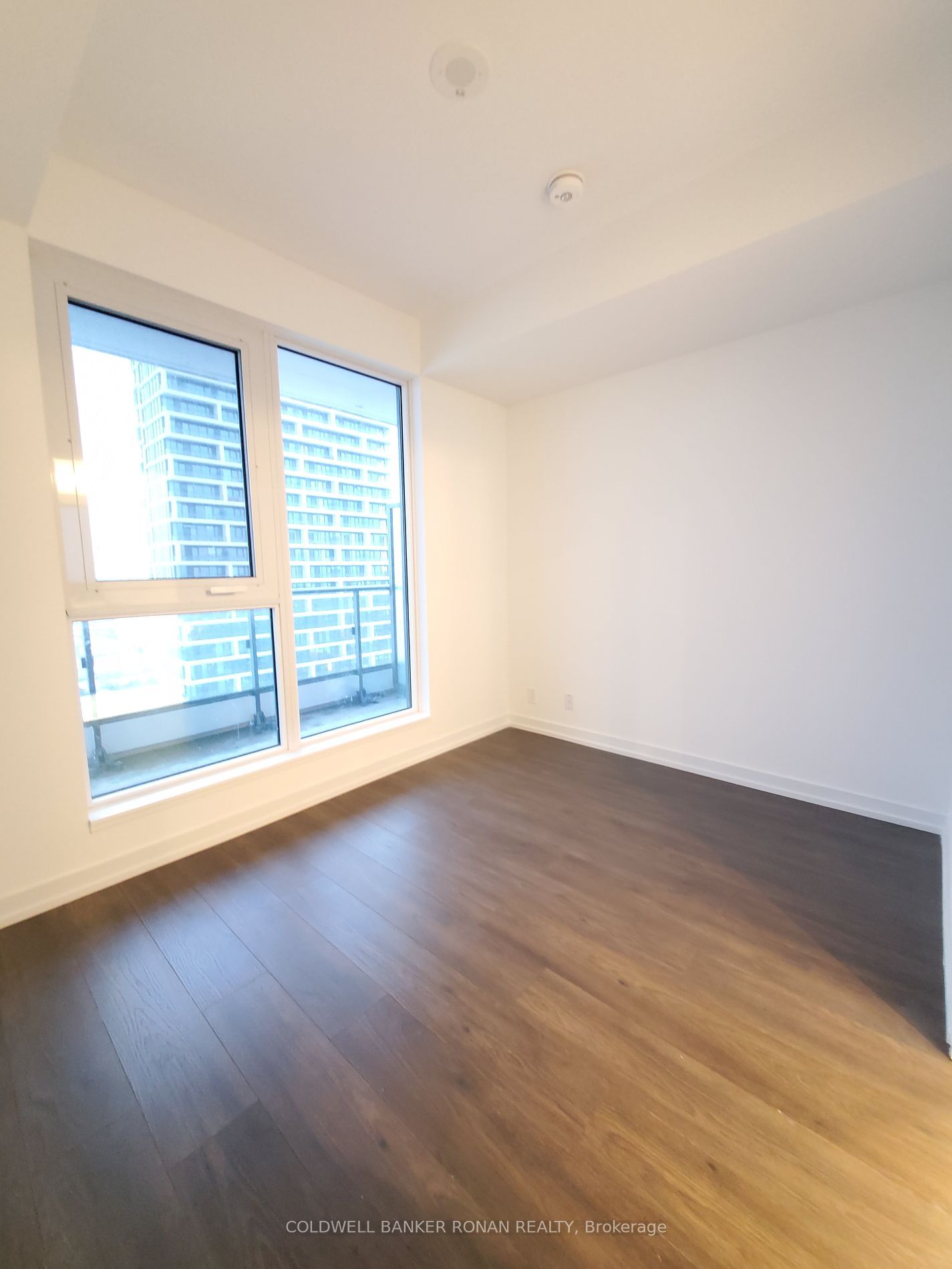 5 Buttermill Ave, unit 5110 for rent - image #8