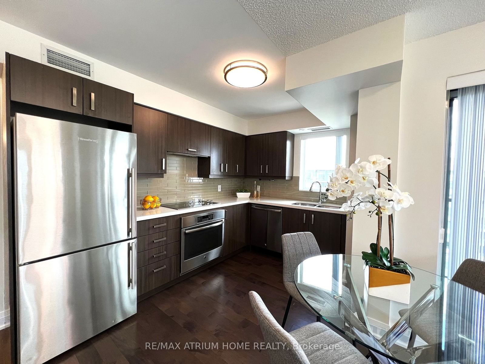 18 Uptown Dr, unit 1002 for sale - image #5