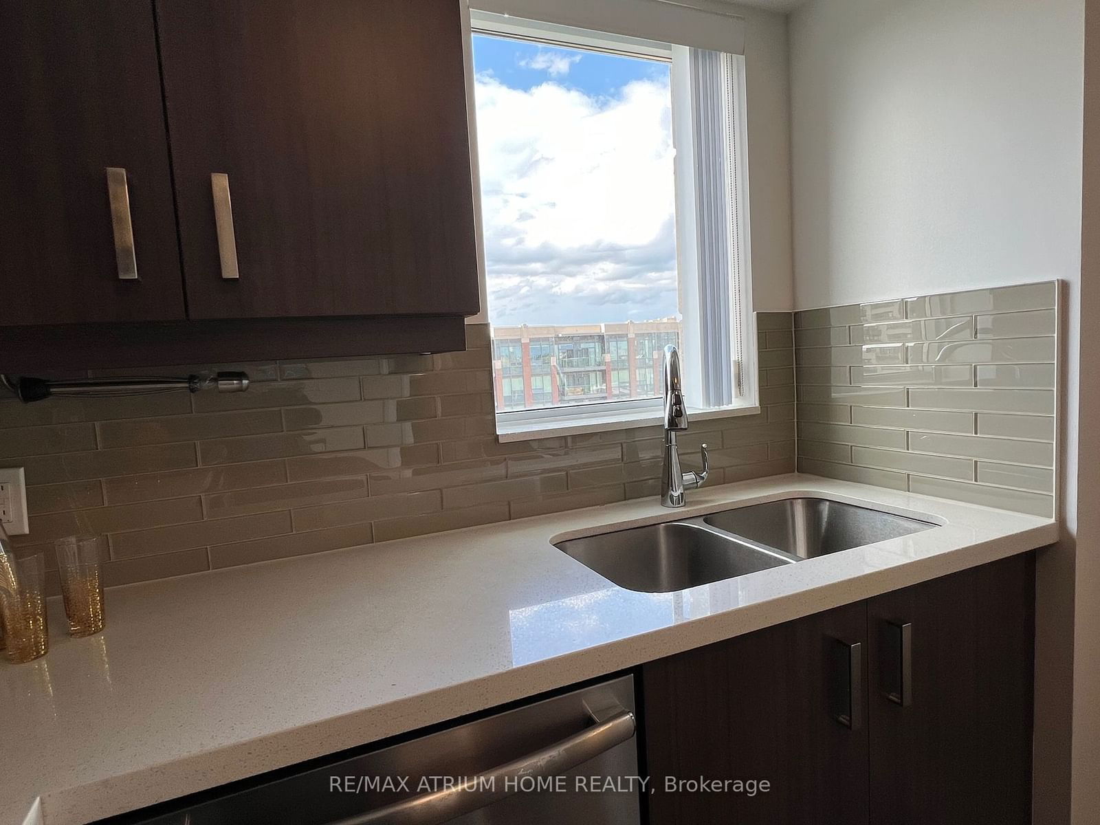 18 Uptown Dr, unit 1002 for sale - image #7