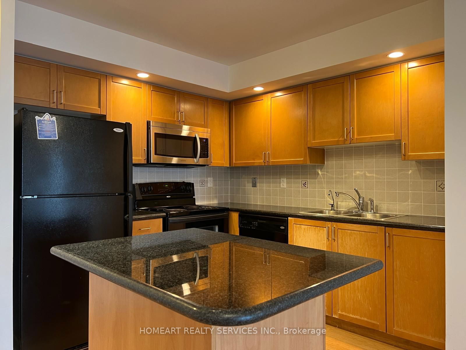 33 Cox Blvd, unit 1101 for sale - image #8