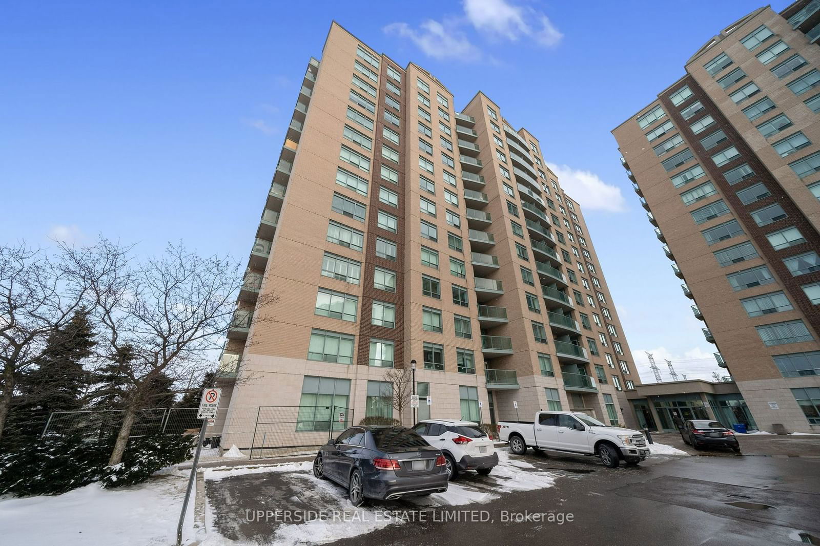 11 Oneida Cres, unit 402 for rent - image #16