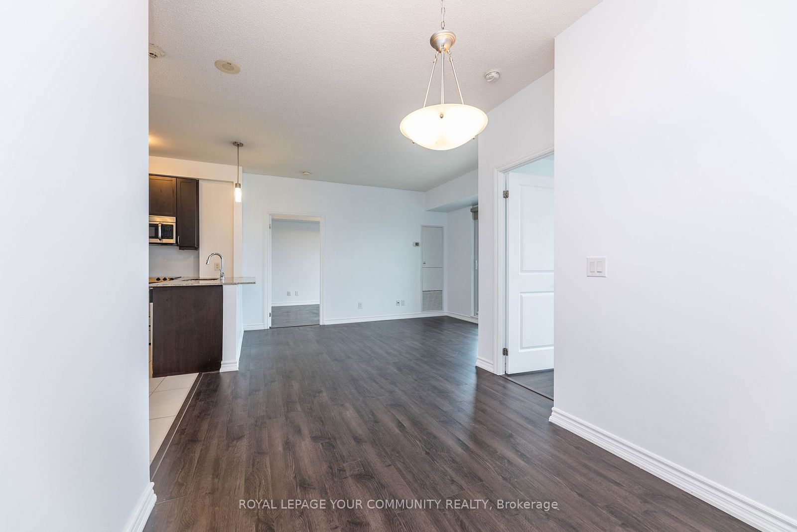 7730 Kipling Ave, unit 1106 for sale