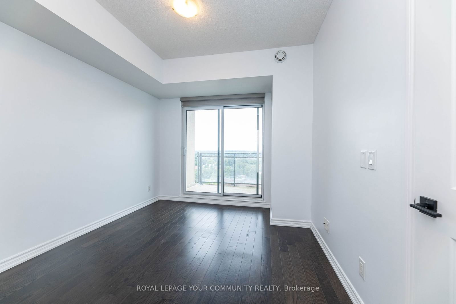 7730 Kipling Ave, unit 1106 for sale - image #25