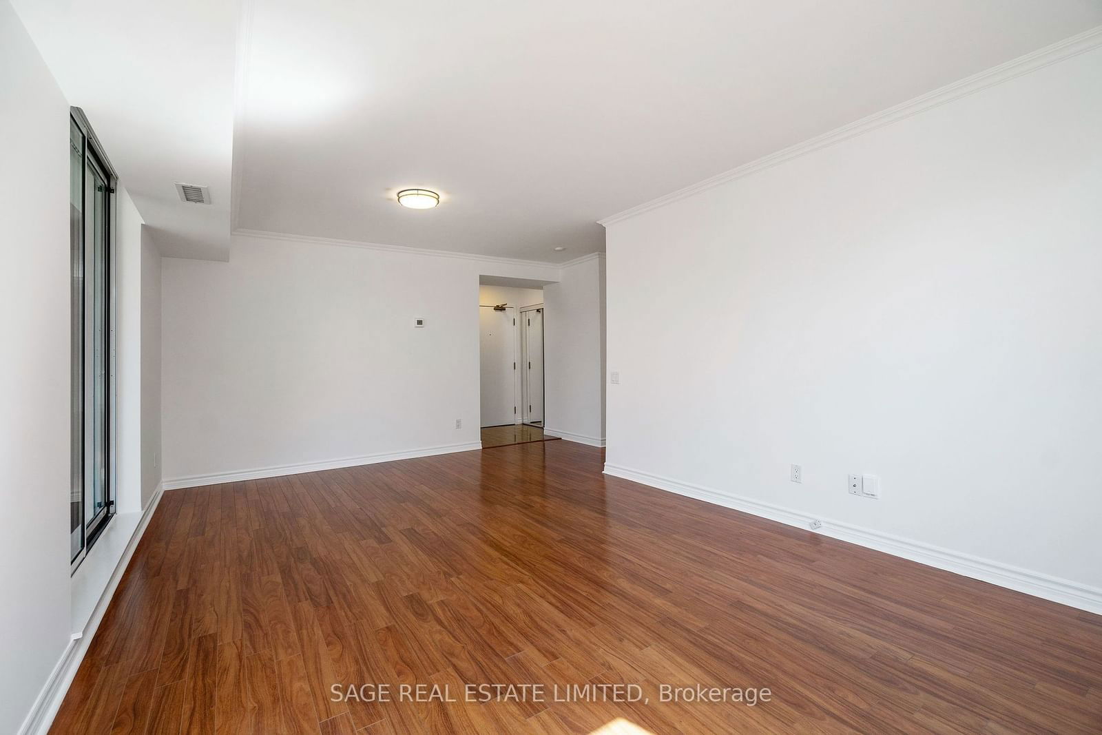 1 Emerald Lane, unit 210 for sale - image #6