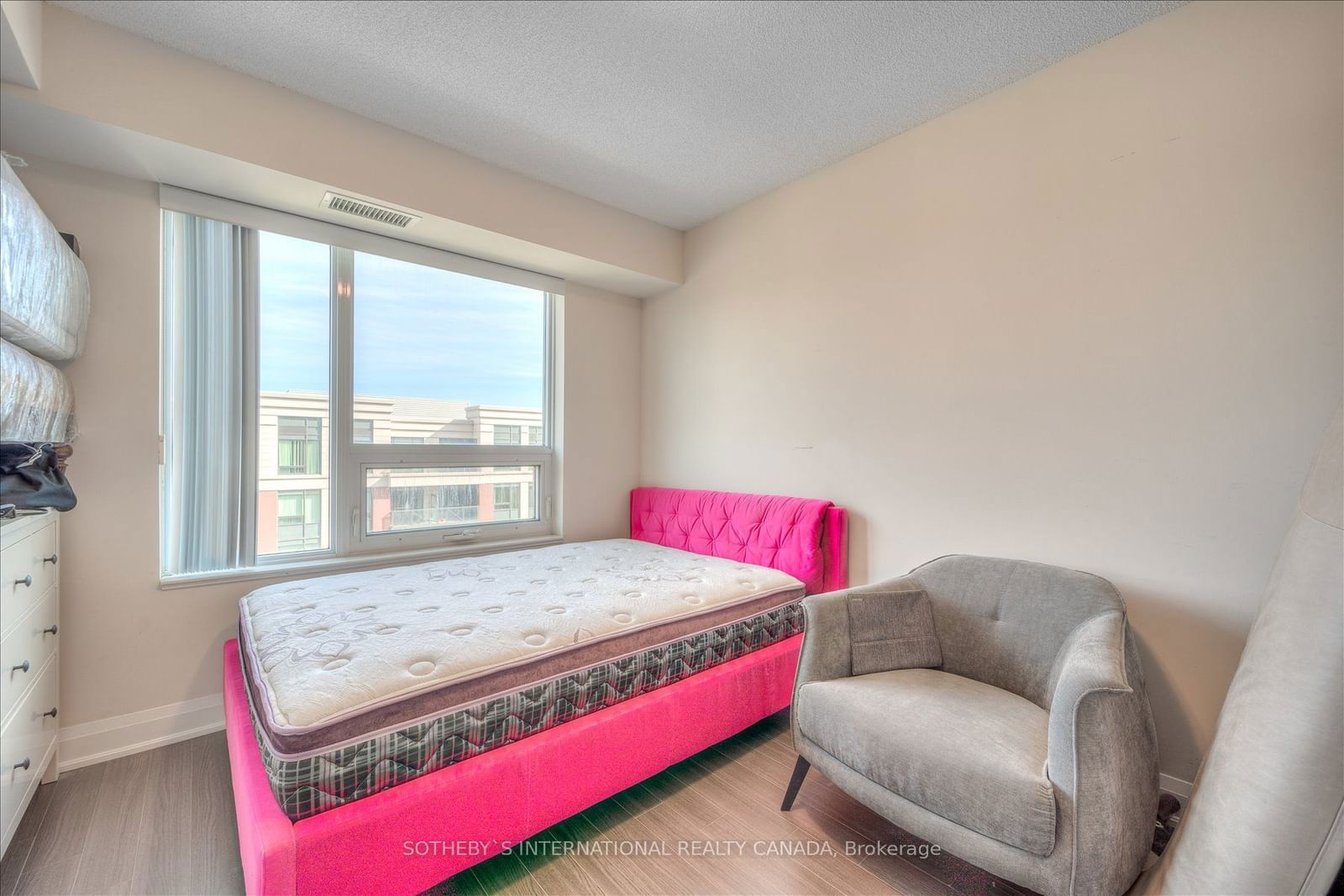 1 Uptown Dr, unit 1007 for rent - image #6