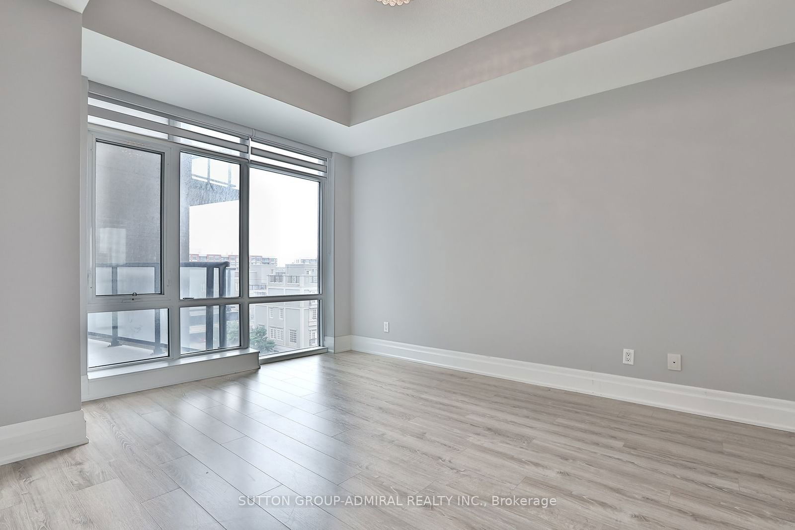 151 Upper Duke Cres, unit 517 for sale - image #14