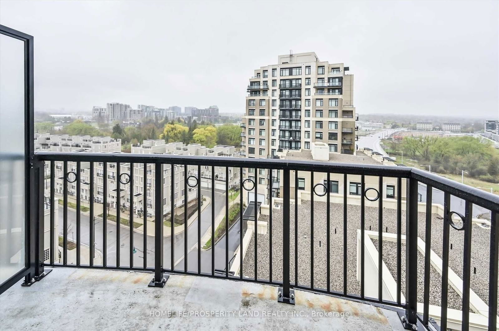 131 Upper Duke Cres, unit 1001 for rent - image #7