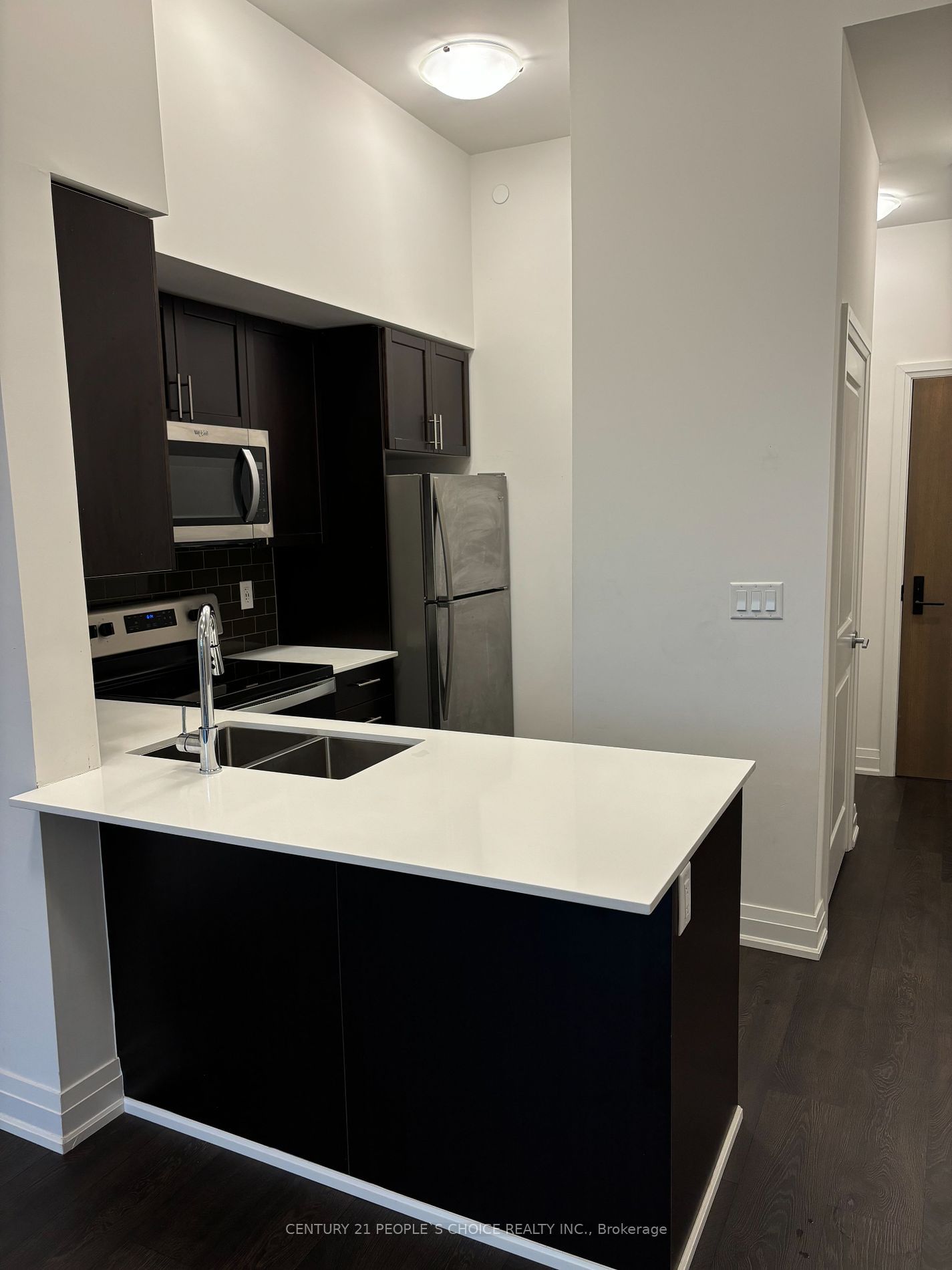 9700 Ninth Line, unit 101 for rent - image #23