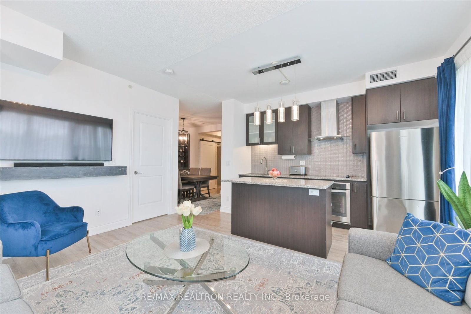 9088 Yonge St, unit 302 for sale - image #12