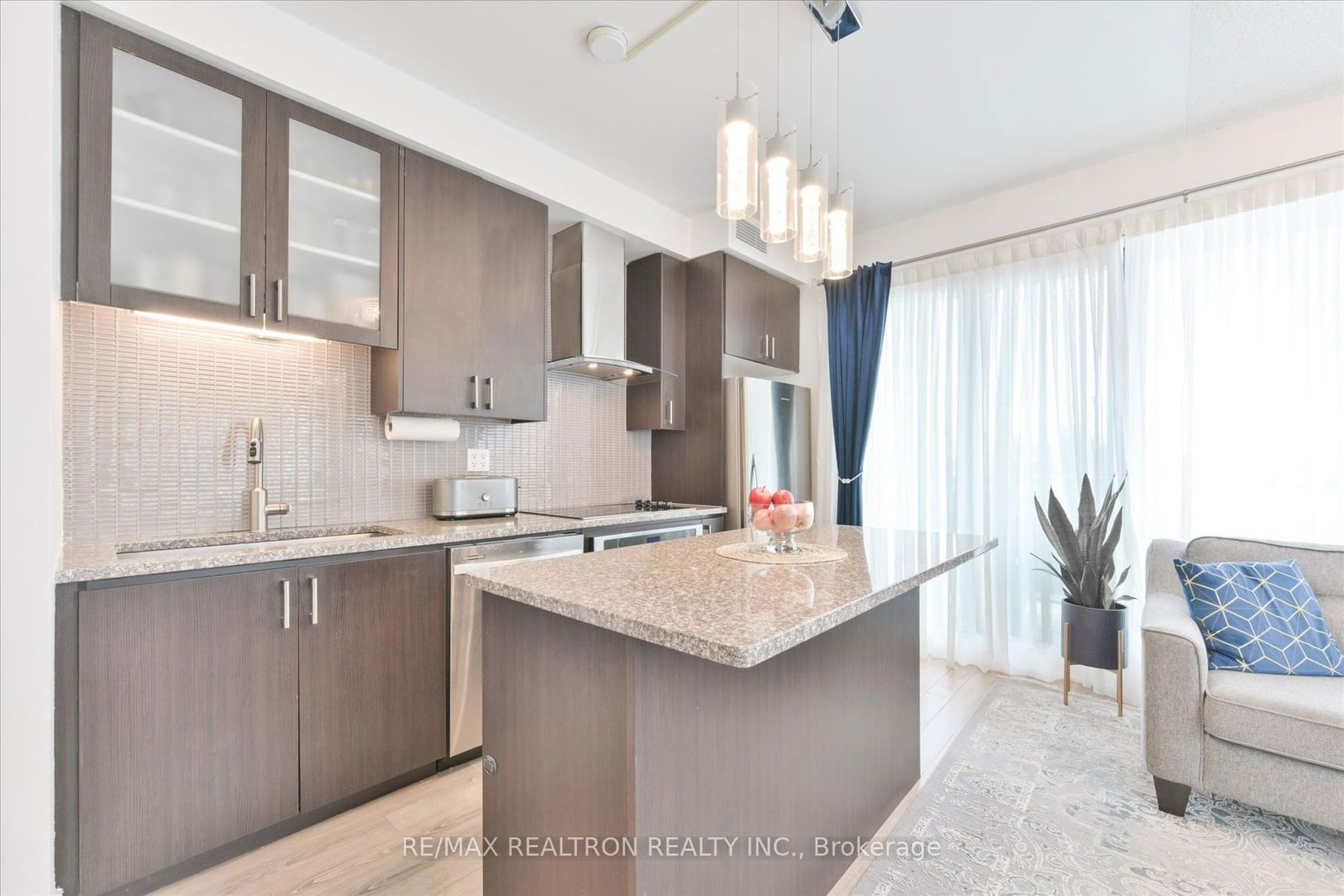 9088 Yonge St, unit 302 for sale - image #14