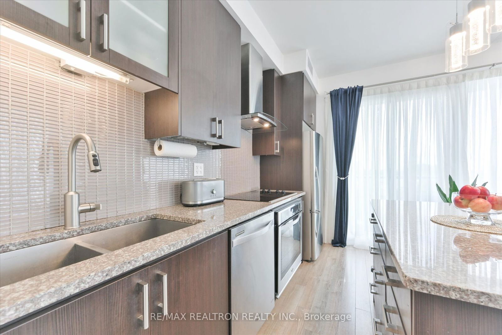 9088 Yonge St, unit 302 for sale - image #15