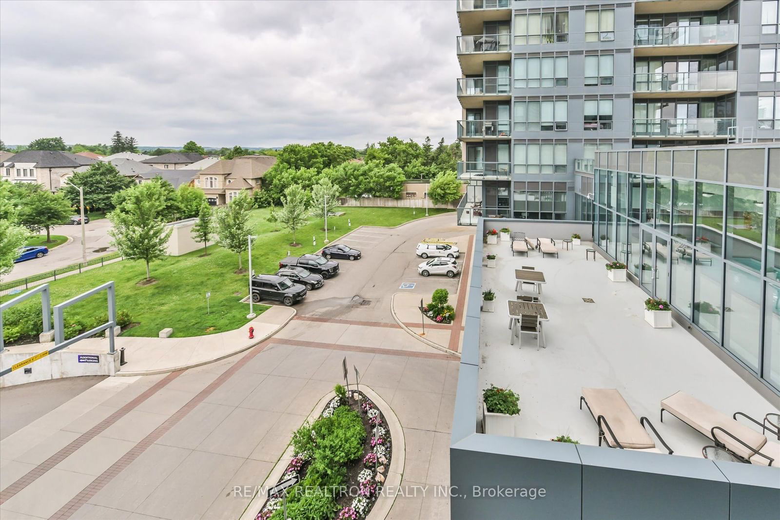 9088 Yonge St, unit 302 for sale - image #25