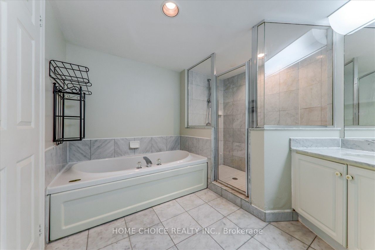 610 Bullock Dr, unit 217 for sale - image #27