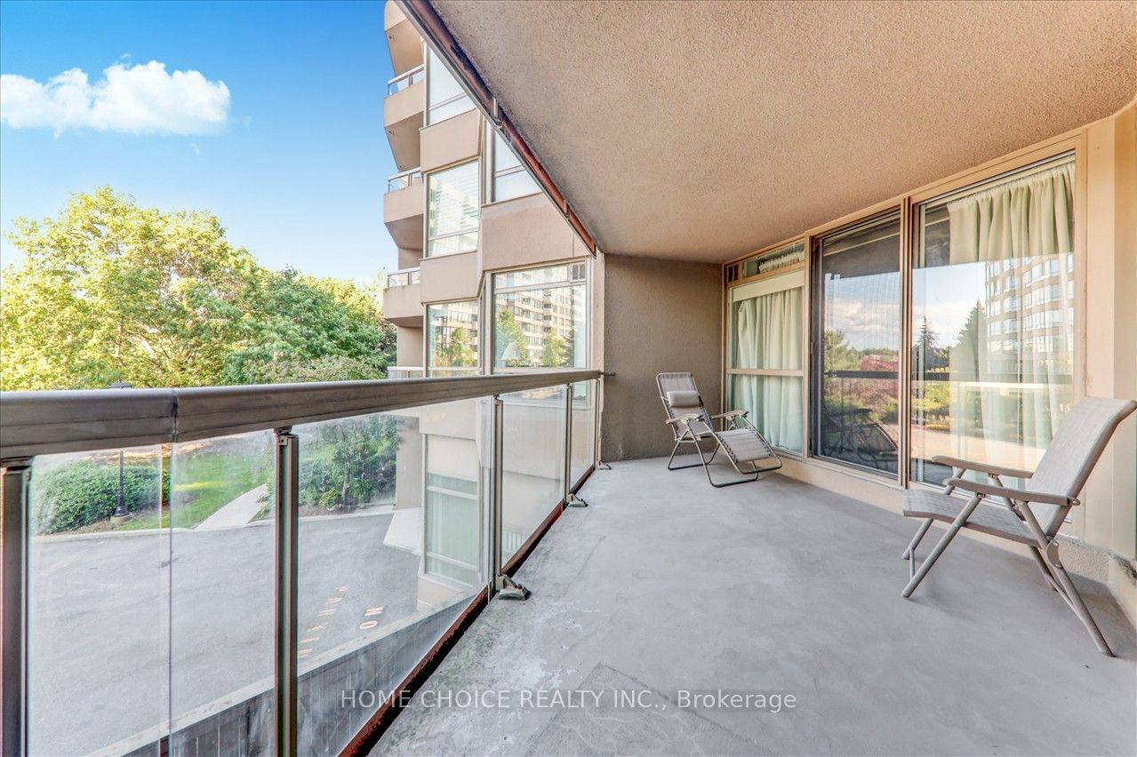 610 Bullock Dr, unit 217 for sale - image #29