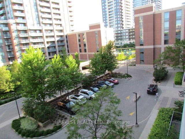 28 Uptown Dr, unit 526 for sale - image #13