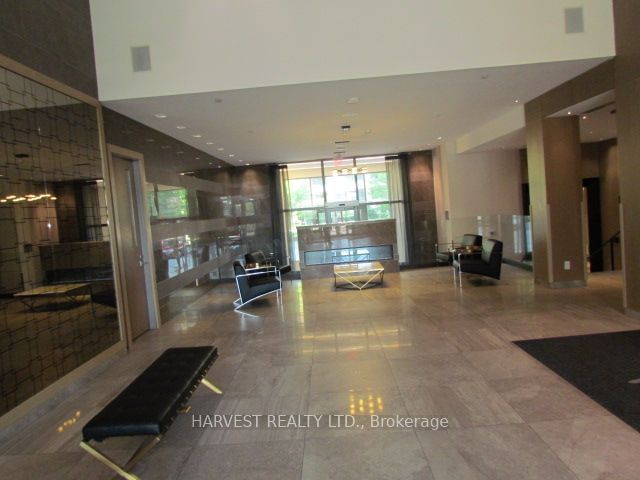 28 Uptown Dr, unit 526 for sale - image #17