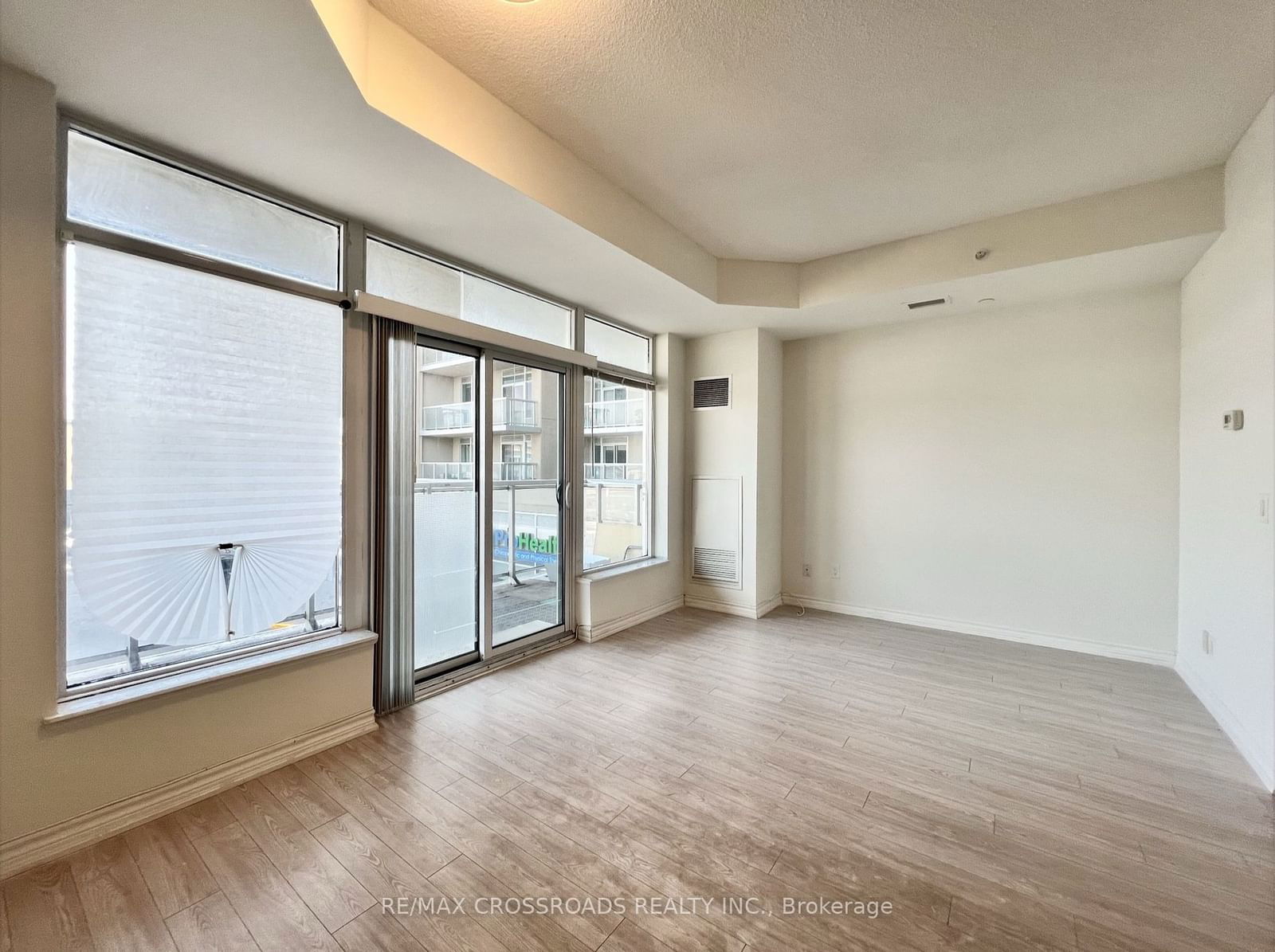 8323 Kennedy Rd, unit 226 for rent - image #2