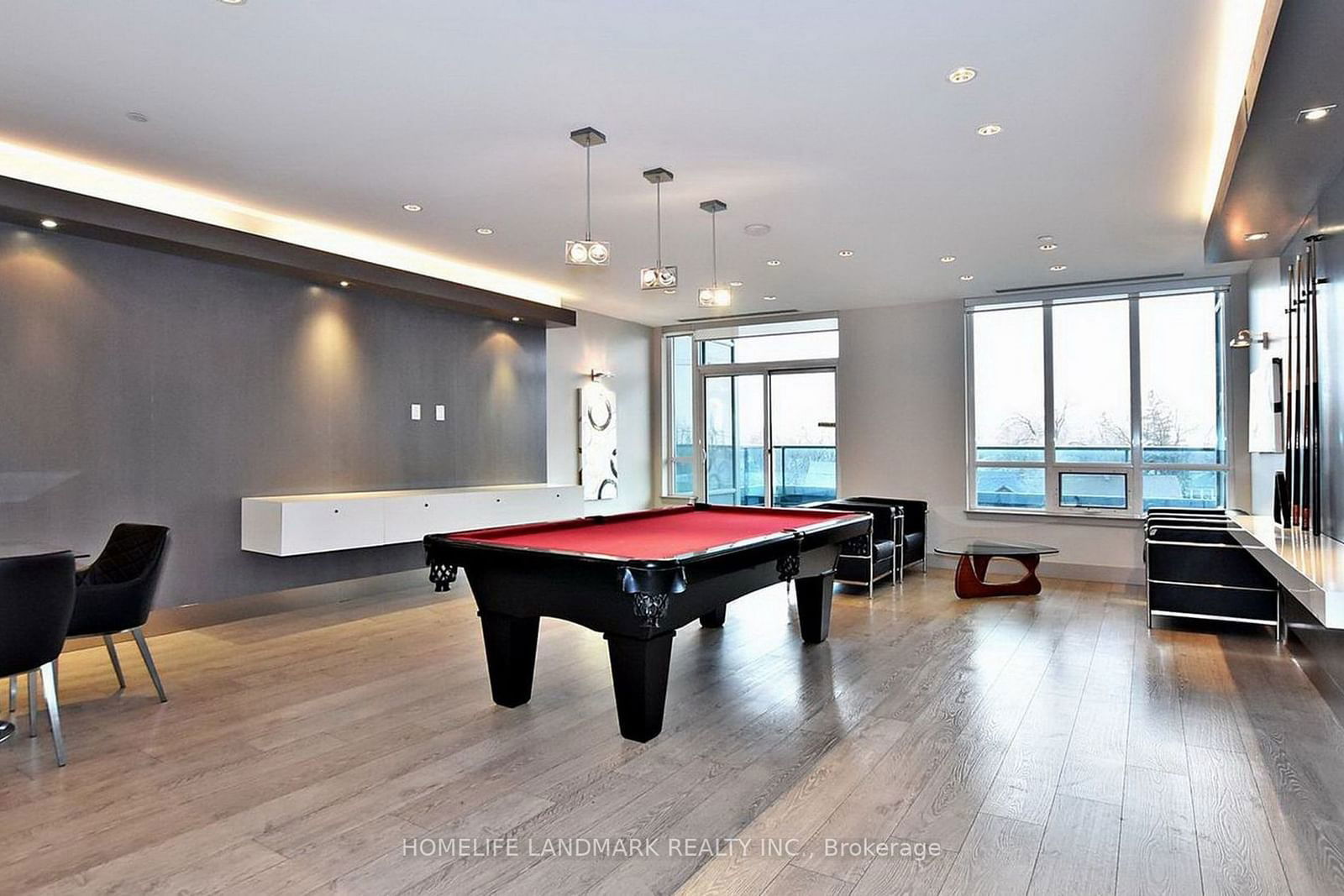 7167 Yonge St, unit 910 for sale - image #31