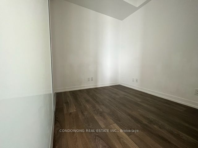 5 Buttermill Ave, unit 3101 for rent