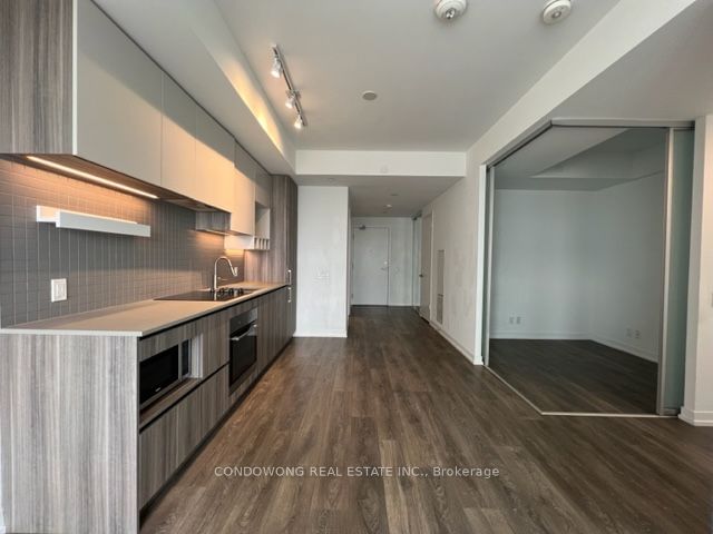 5 Buttermill Ave, unit 3101 for rent