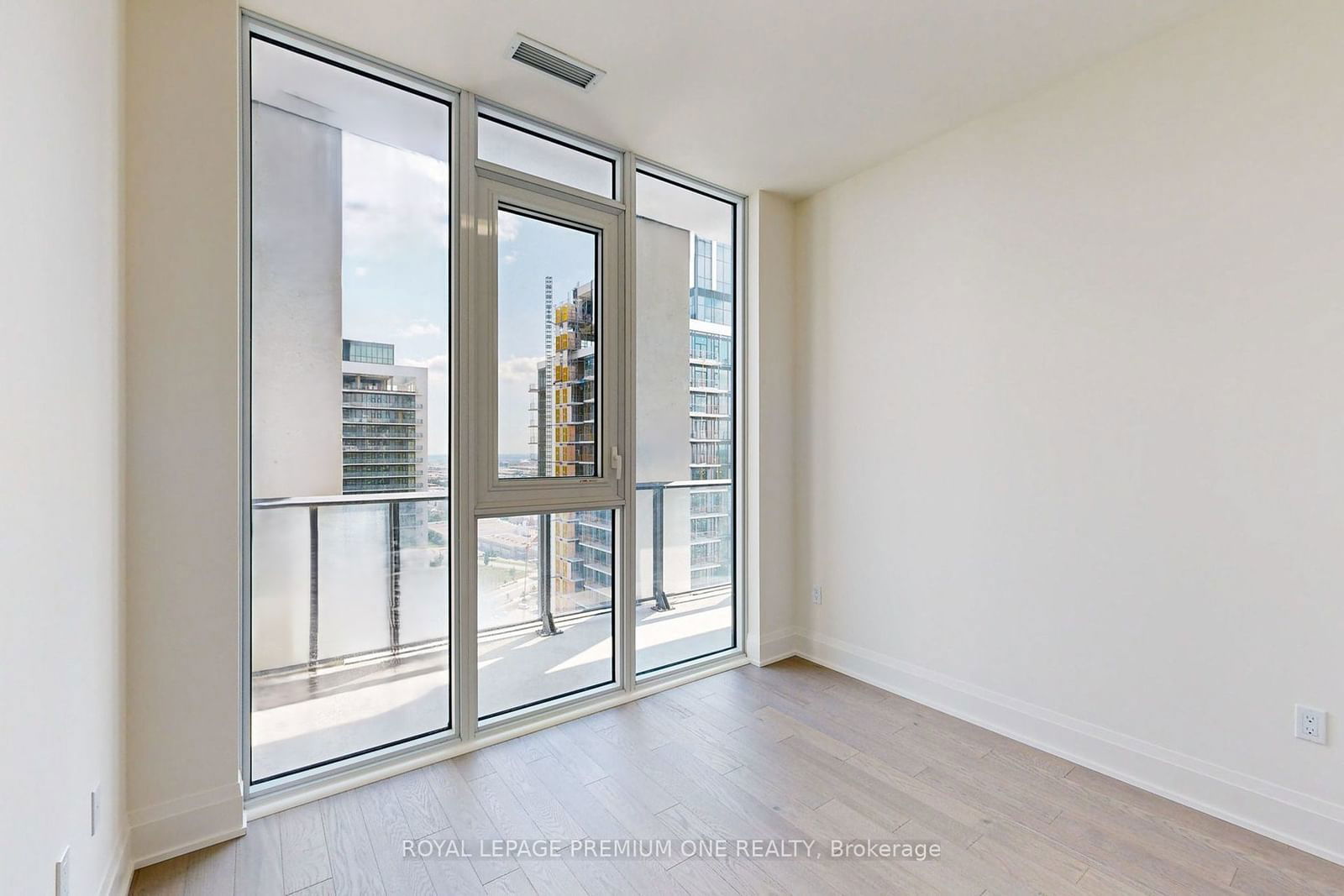 9000 Jane St, unit PH203 for sale - image #26