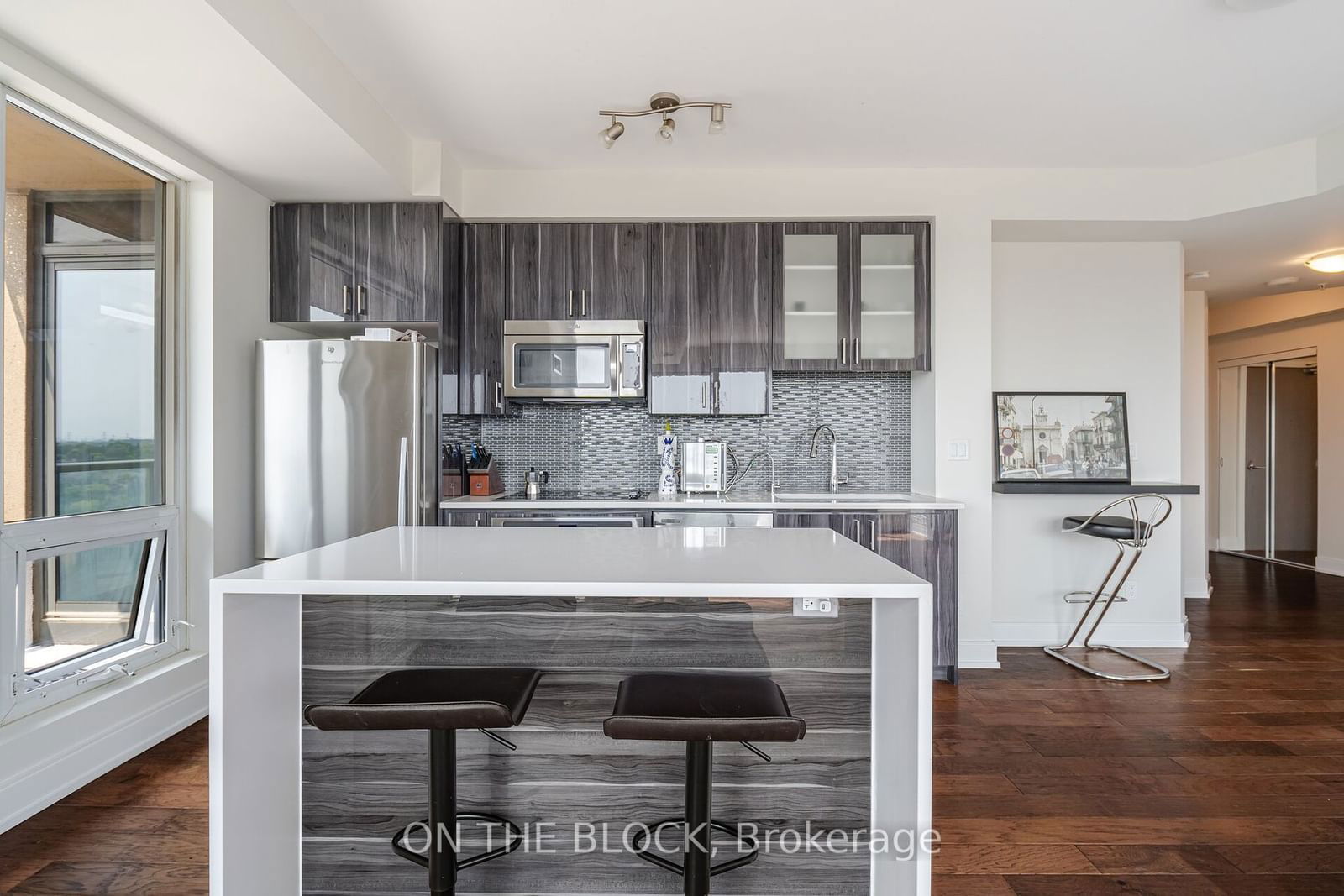 9088 Yonge St, unit 910A for sale - image #11