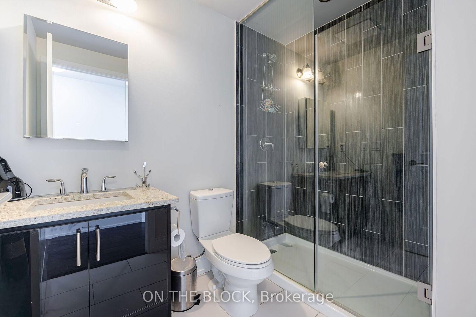 9088 Yonge St, unit 910A for sale - image #18