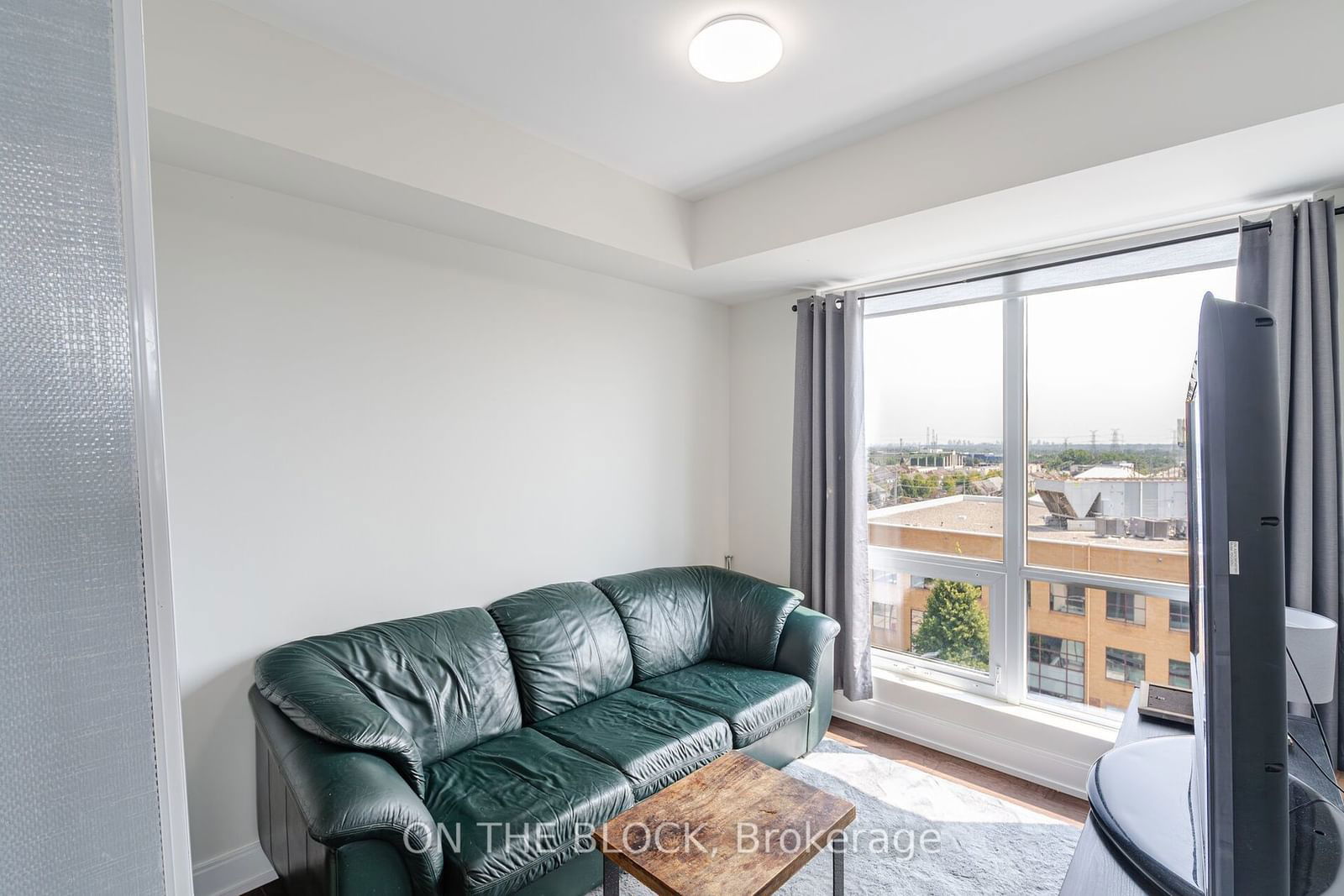 9088 Yonge St, unit 910A for sale - image #19