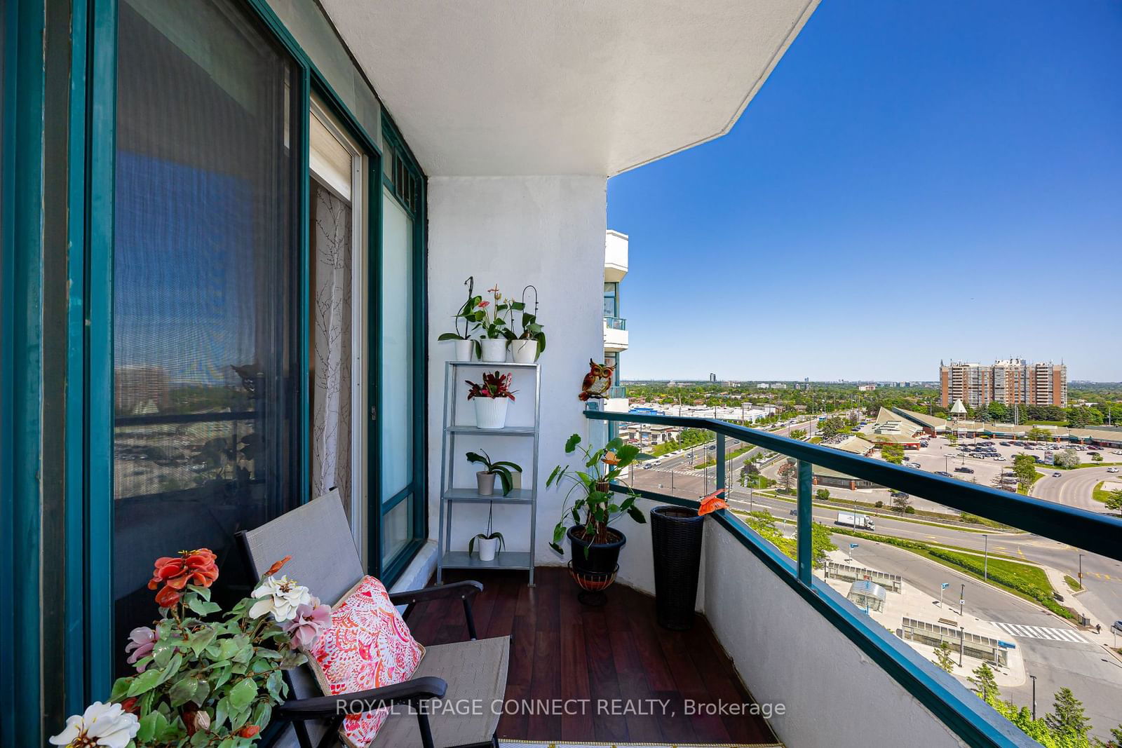 120 Promenade Circ, unit PH214 for sale - image #25