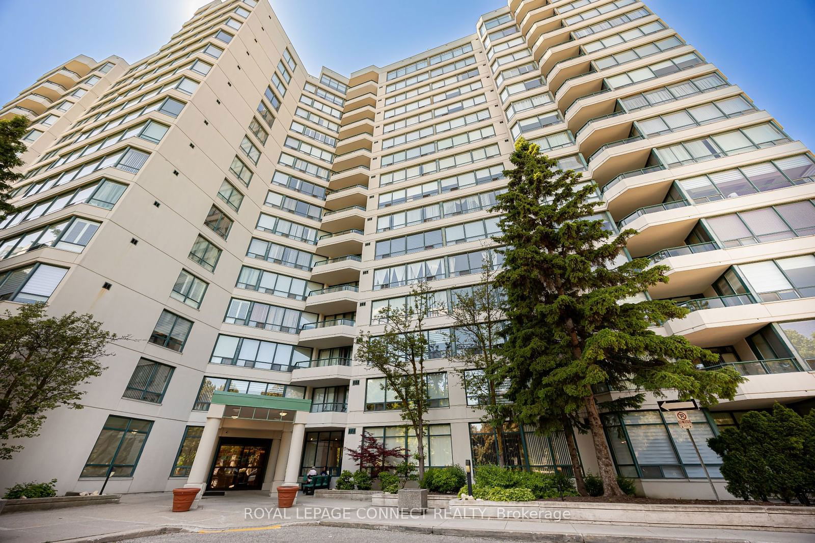 120 Promenade Circ, unit PH214 for sale - image #3