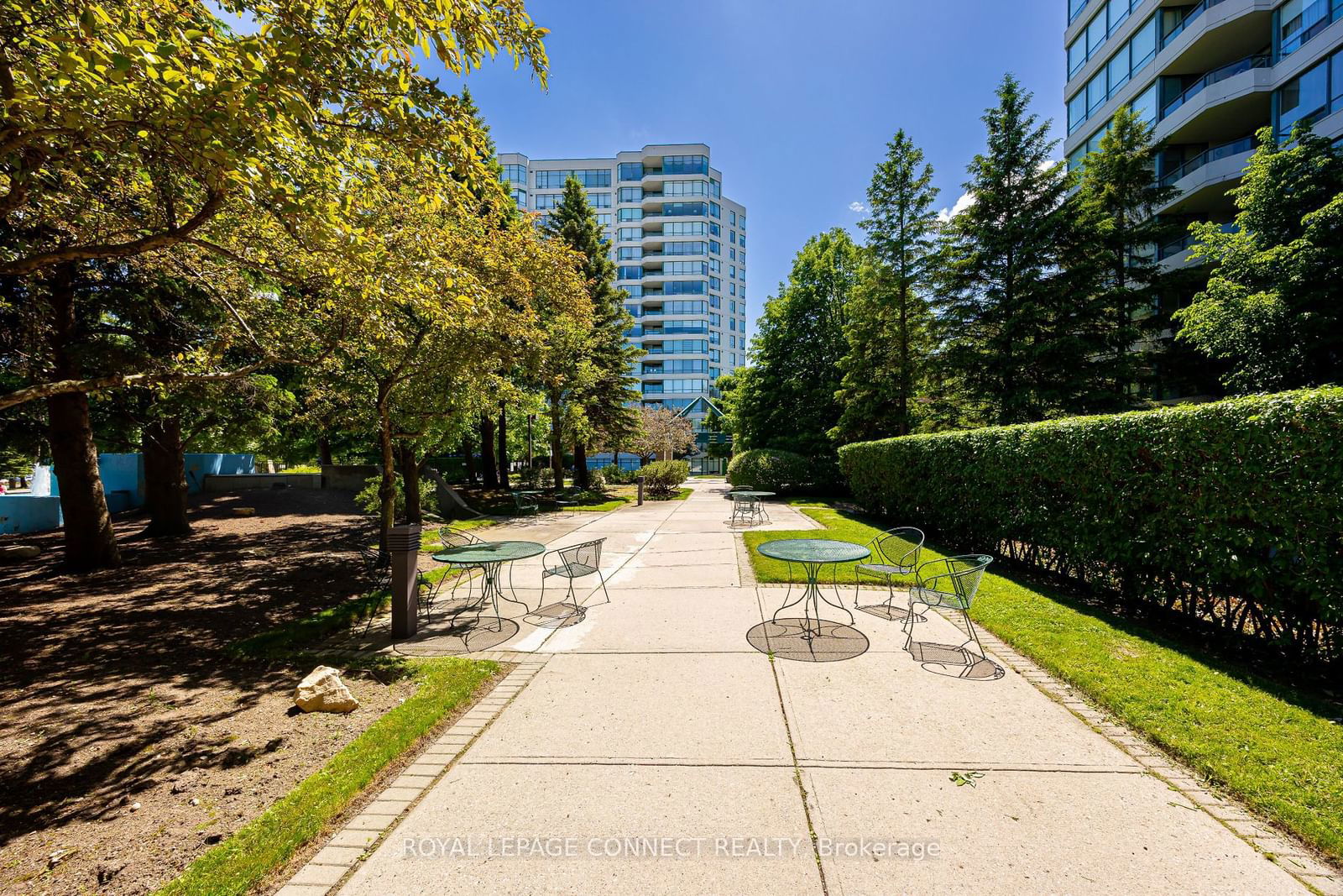 120 Promenade Circ, unit PH214 for sale